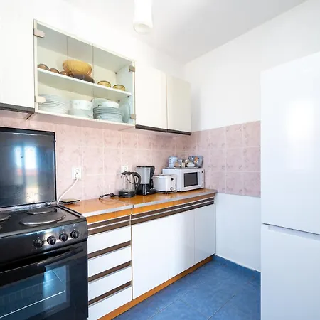 Apartments With Parking Space Biograd Na Moru - 25827