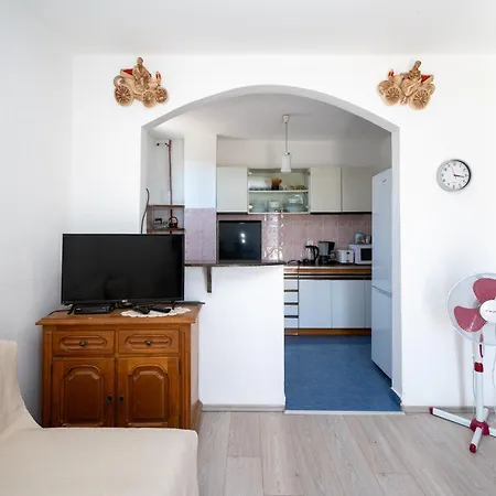 Apartments With Parking Space Biograd Na Moru - 25827 Biograd Na Moru